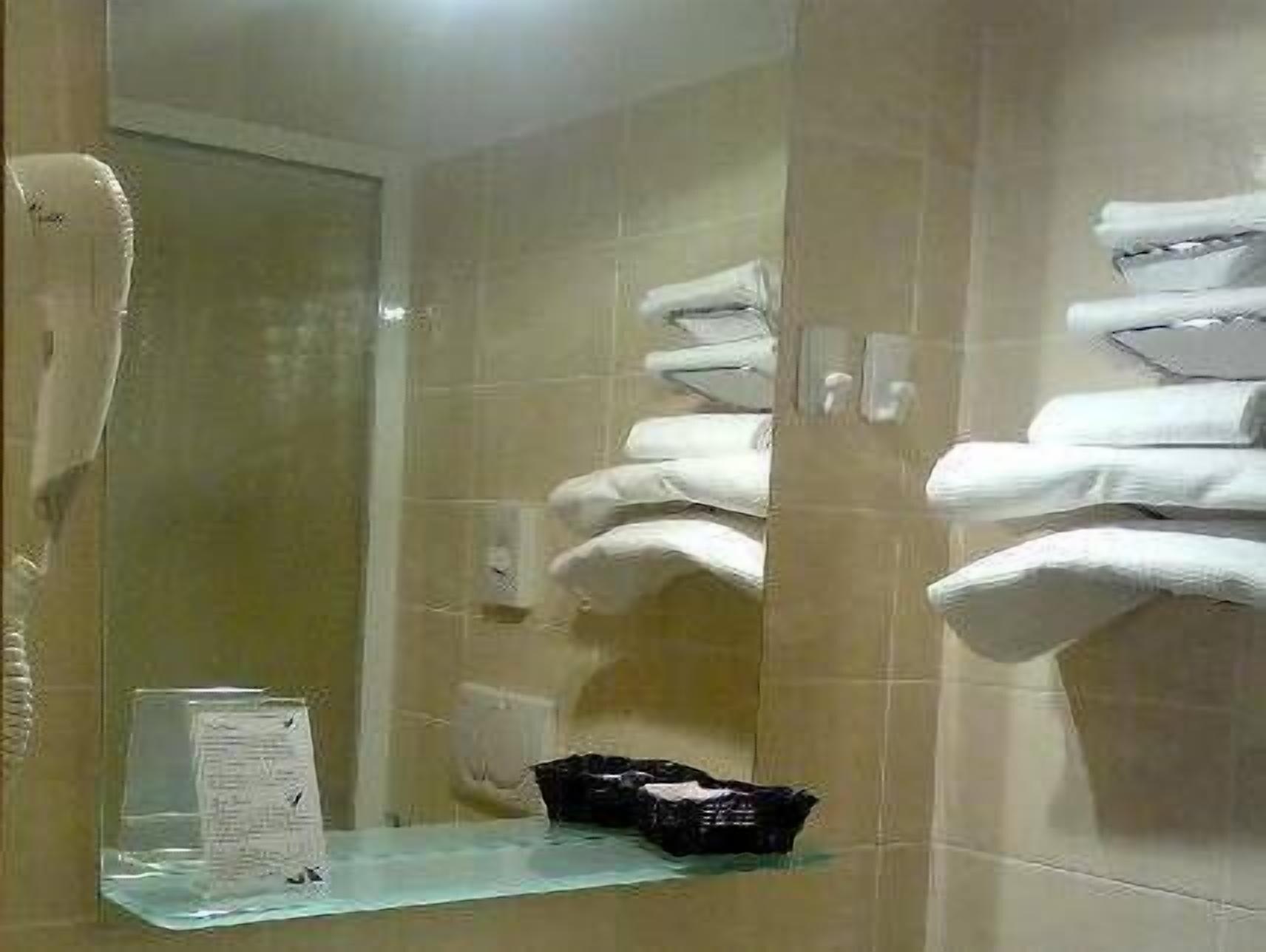 Hotel Astor Πίζα Εξωτερικό φωτογραφία