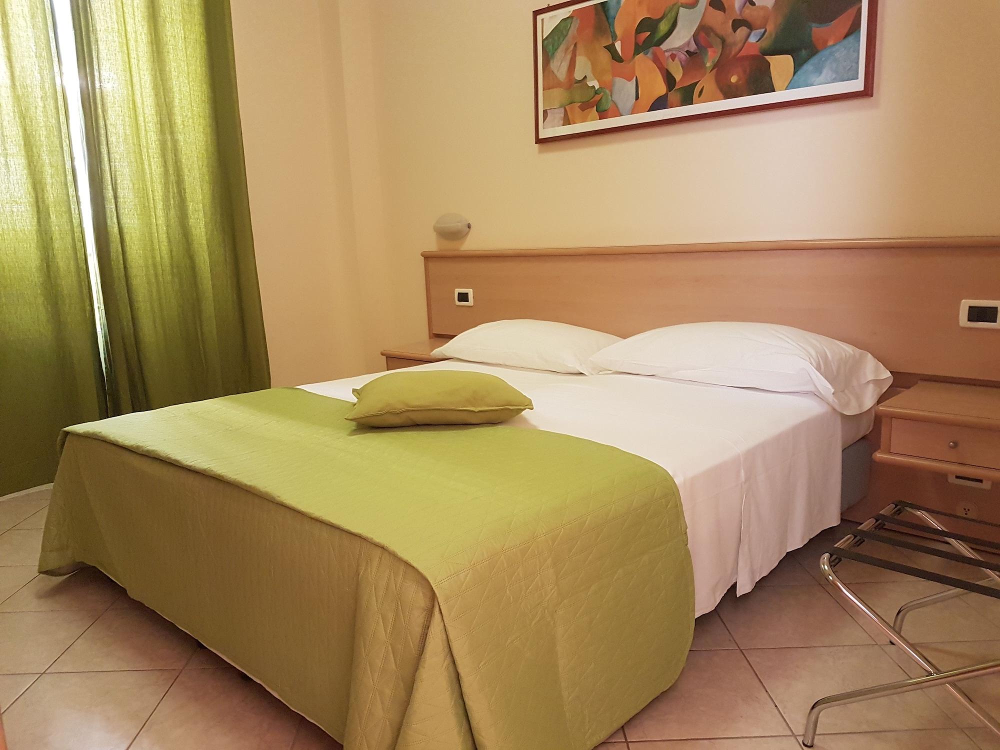 Hotel Astor Πίζα Εξωτερικό φωτογραφία