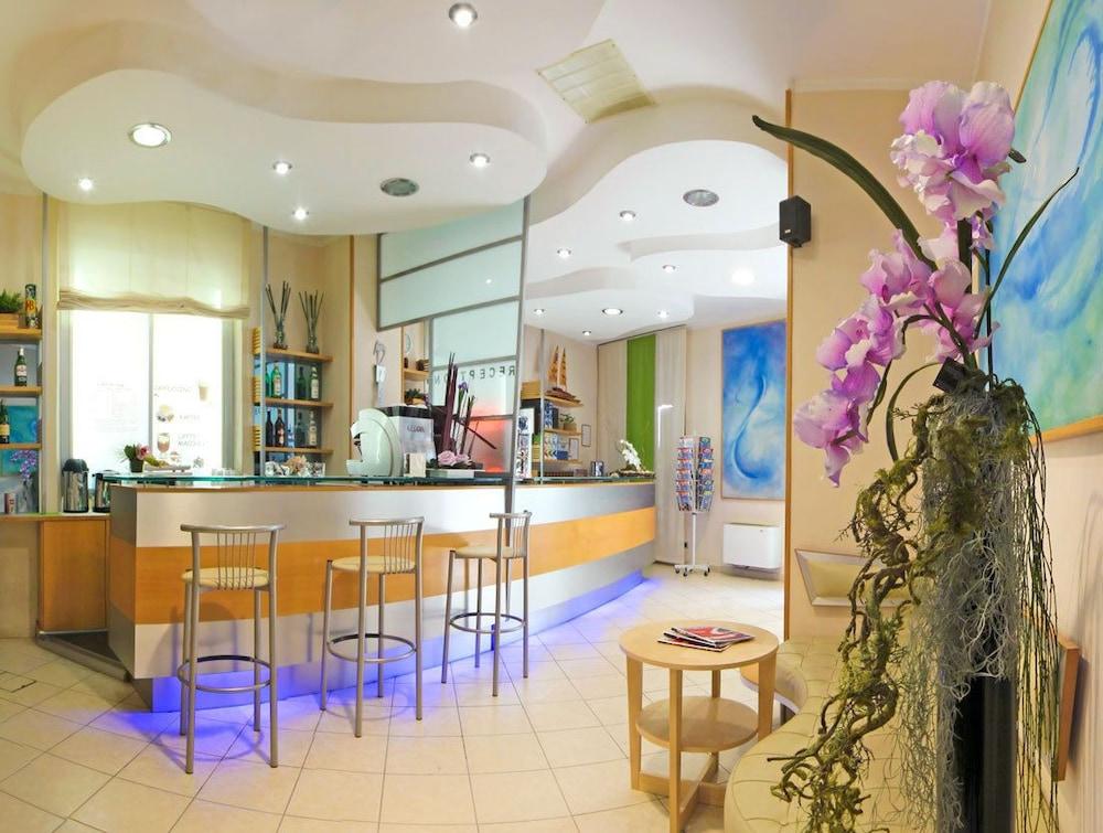 Hotel Astor Πίζα Εξωτερικό φωτογραφία