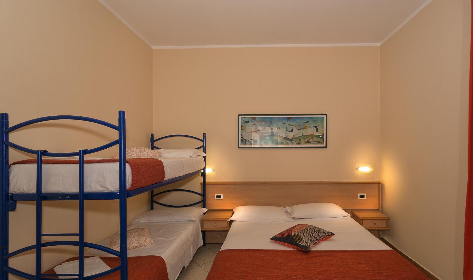 Hotel Astor Πίζα Δωμάτιο φωτογραφία
