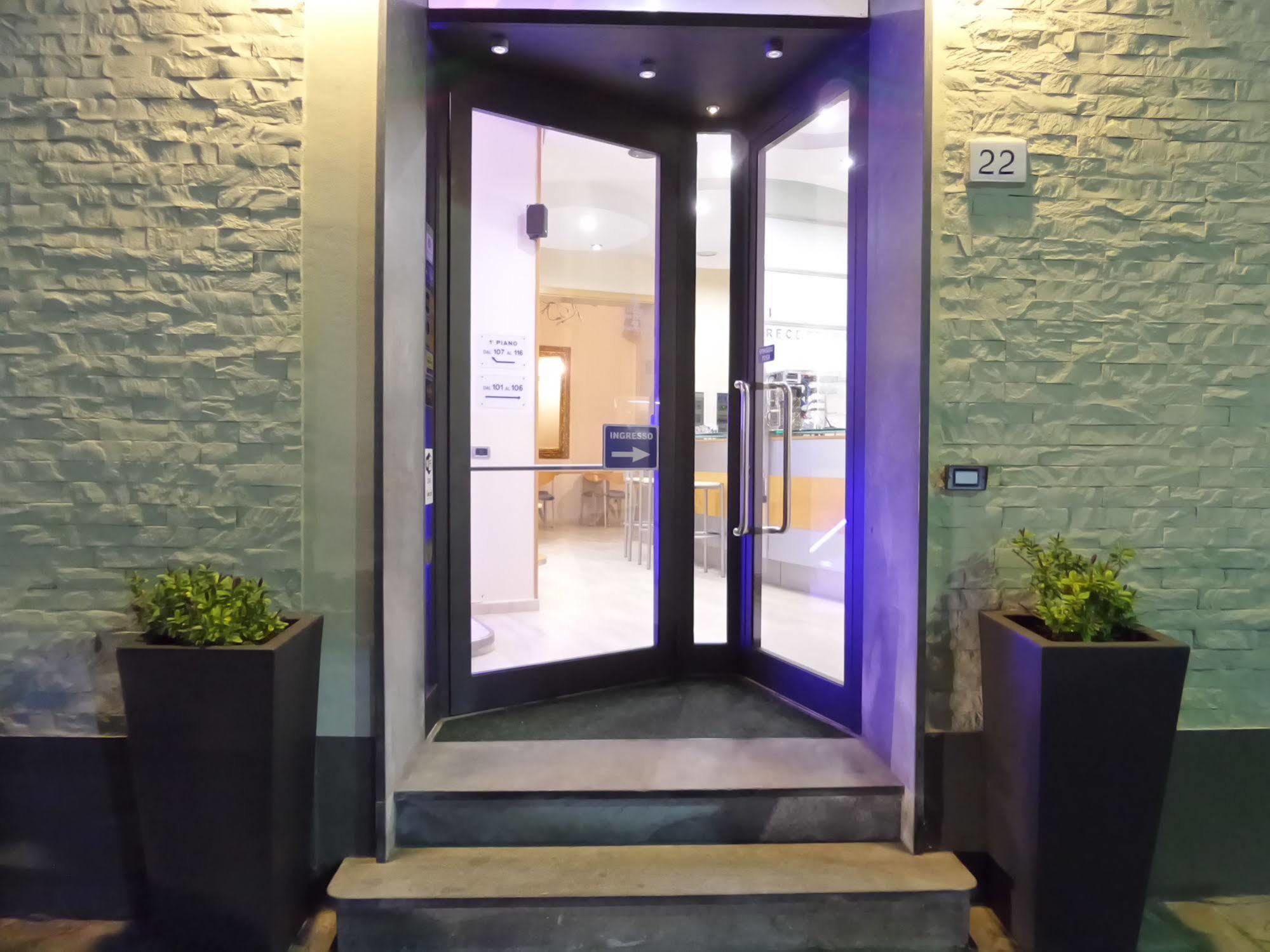Hotel Astor Πίζα Εξωτερικό φωτογραφία
