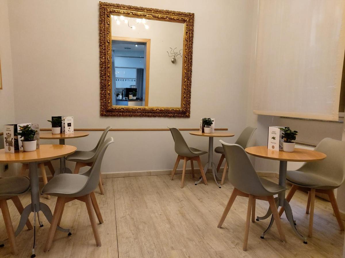 Hotel Astor Πίζα Εξωτερικό φωτογραφία