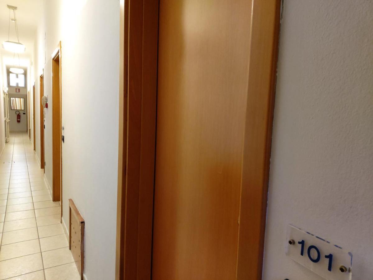 Hotel Astor Πίζα Εξωτερικό φωτογραφία